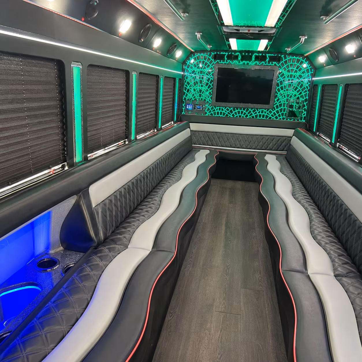 Rent a Bus to Gorge Amphitheatre