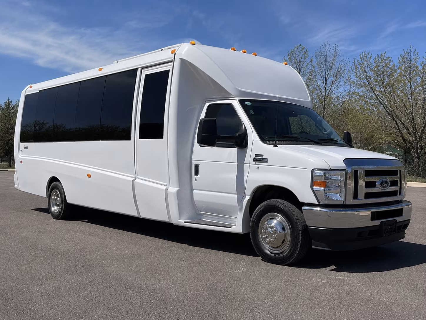 Redmond Birthday, Sweet 16, & Quinceañera Party Bus Rentals