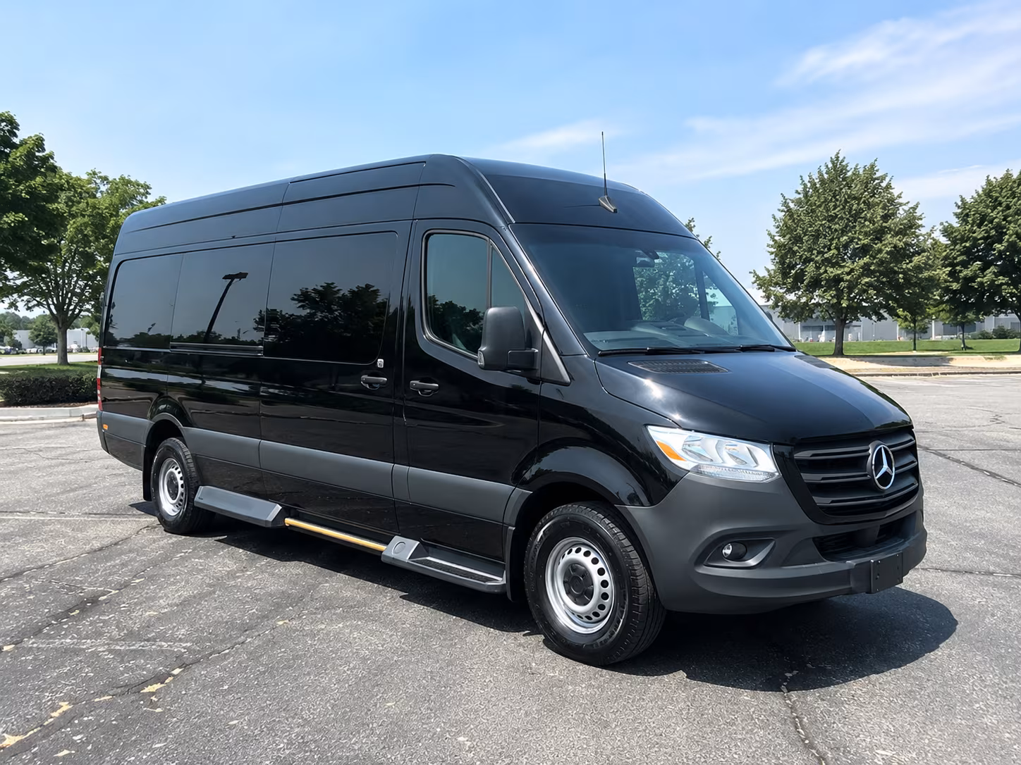 Seattle Airport Shuttle & Transportation party bus exterior