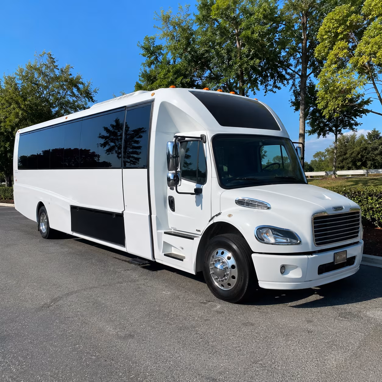 Seattle Birthday, Sweet 16, & Quinceañera Transportation party bus exterior