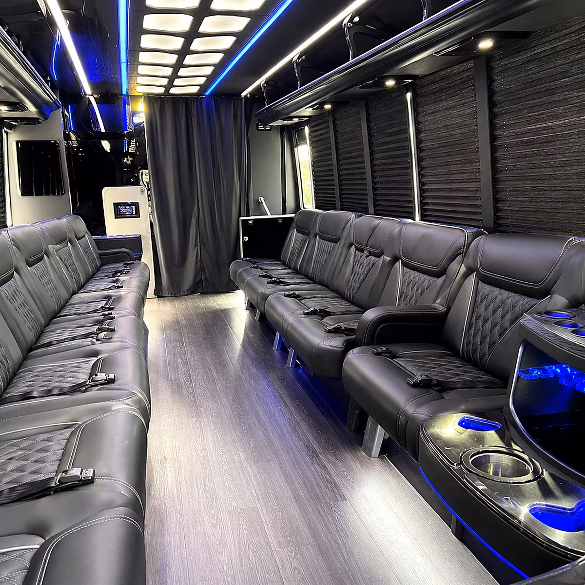 Seattle Birthday, Sweet 16, & Quinceañera Transportation pickup coordination