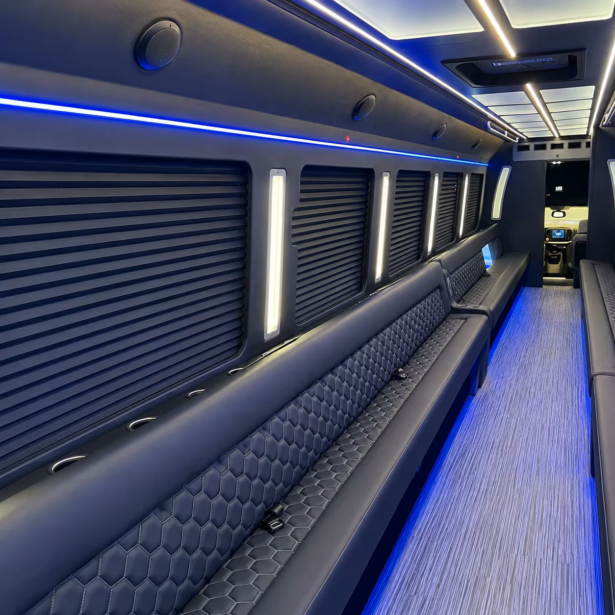 Seattle Winery Tour & Pub Crawl Transportation party bus exterior