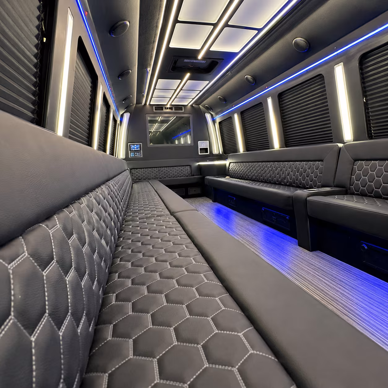 Seattle Winery Tour & Pub Crawl Transportation party bus exterior